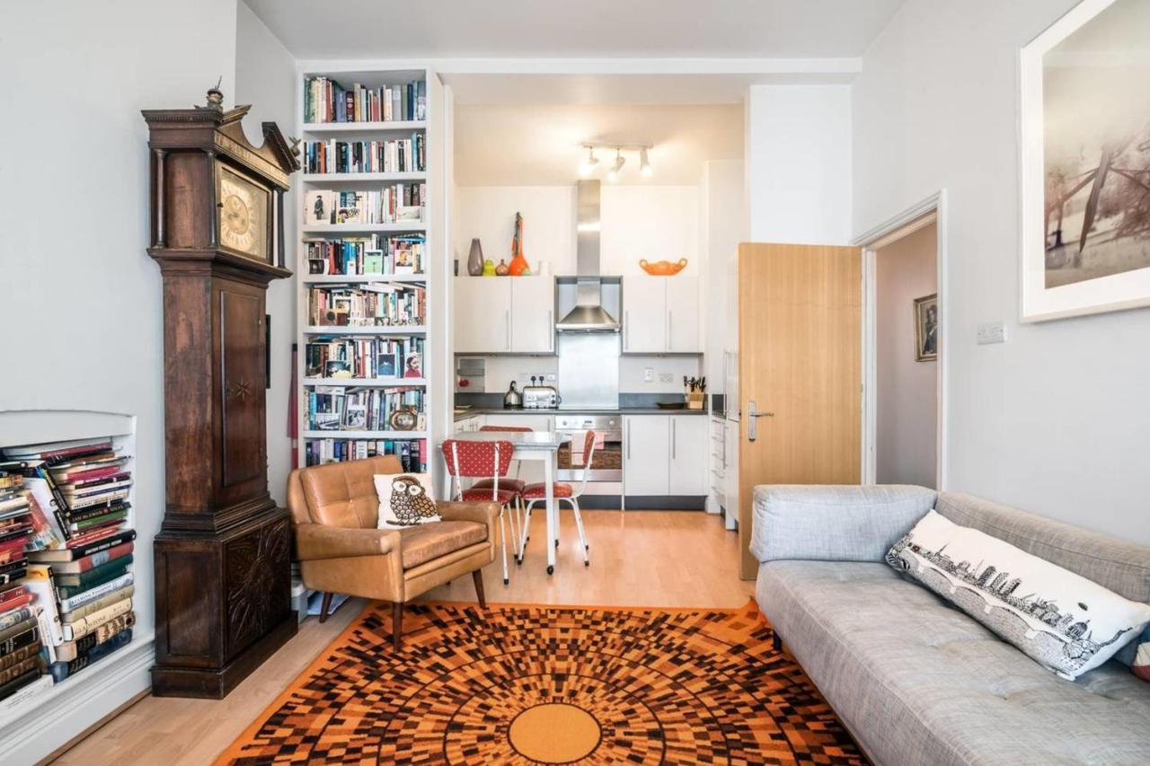 Guestready - Bright 1Br Home Near Arsenal Stadium Wbalcony London Eksteriør billede